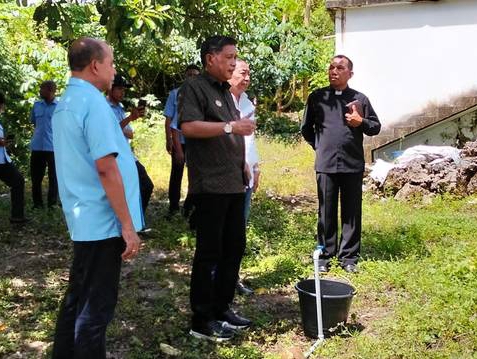 Jaringan Air Bersih di Halong dan Latta di Resmikan