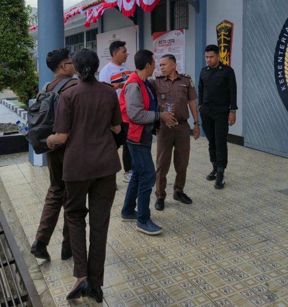 Tersangka Korupsi Dana Hibah Gereja Akoon “Ditahan” Jaksa 