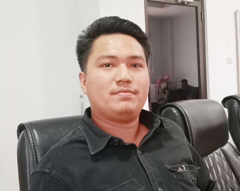 Persoalan Raja Definitif, Soulisa : Komisi Akan Panggil Bagian Tata Pemerintahan