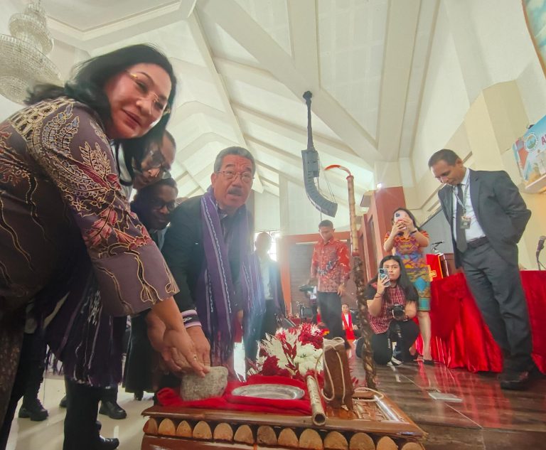 Tulung: Gereja Dipanggil Jadi Pelayan Kasih dan Mitra Pembangunan Bangsa