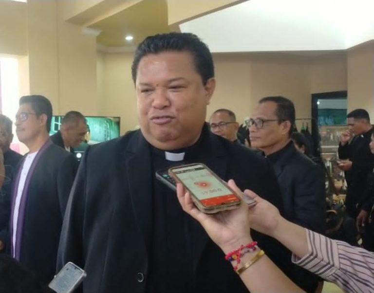 Sacharias Izaak Sapulette Figur Tenang , Sistematis dan Kuasai Manajemen Organisasi