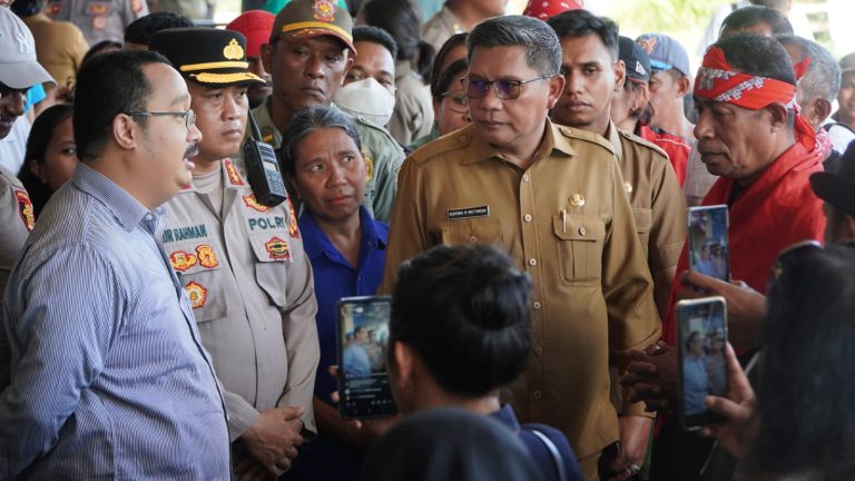 Walikota Ambon Buka Sasi Dian Pertiwi Setelah “Mediasi”