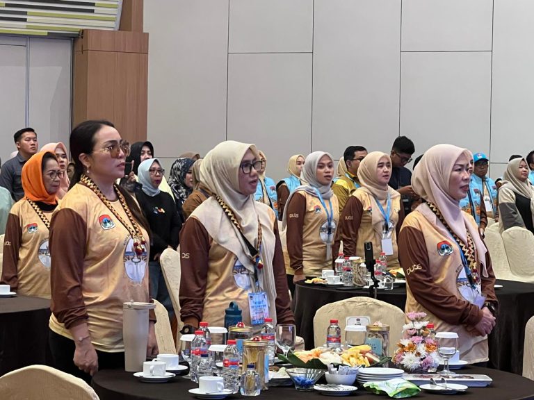 ​Ketua TP-PKK Kota Ambon Hadiri Sarasehan Istri Walikota se-Indonesia di Bandar Lampung