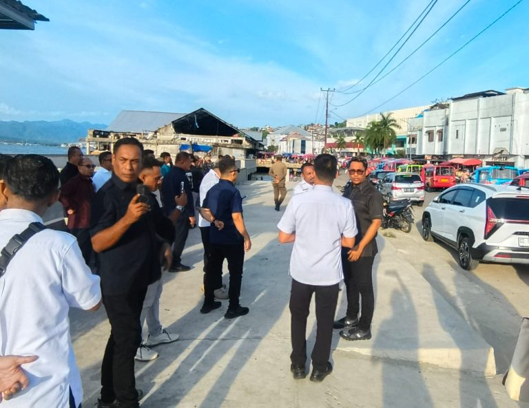 Sidak Kawasan Mardika, Komisi III DPRD Ambon Soroti “Kemacetan dan Penataan Pedagang”