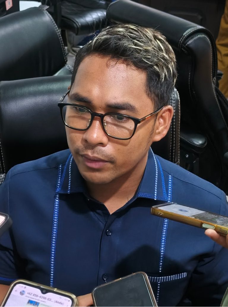 DPRD Ambon Ancam Proses Hukum Kepala Disperindag Maluku