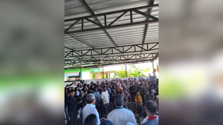 Bentrok Pemuda di Danar, Bupati Malra Minta Masyarakat Jangan Terbawa Emosi