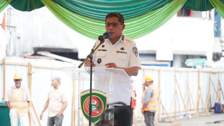 Hadiri Ground Breaking, Wattimena, Membawa Dampak Positif